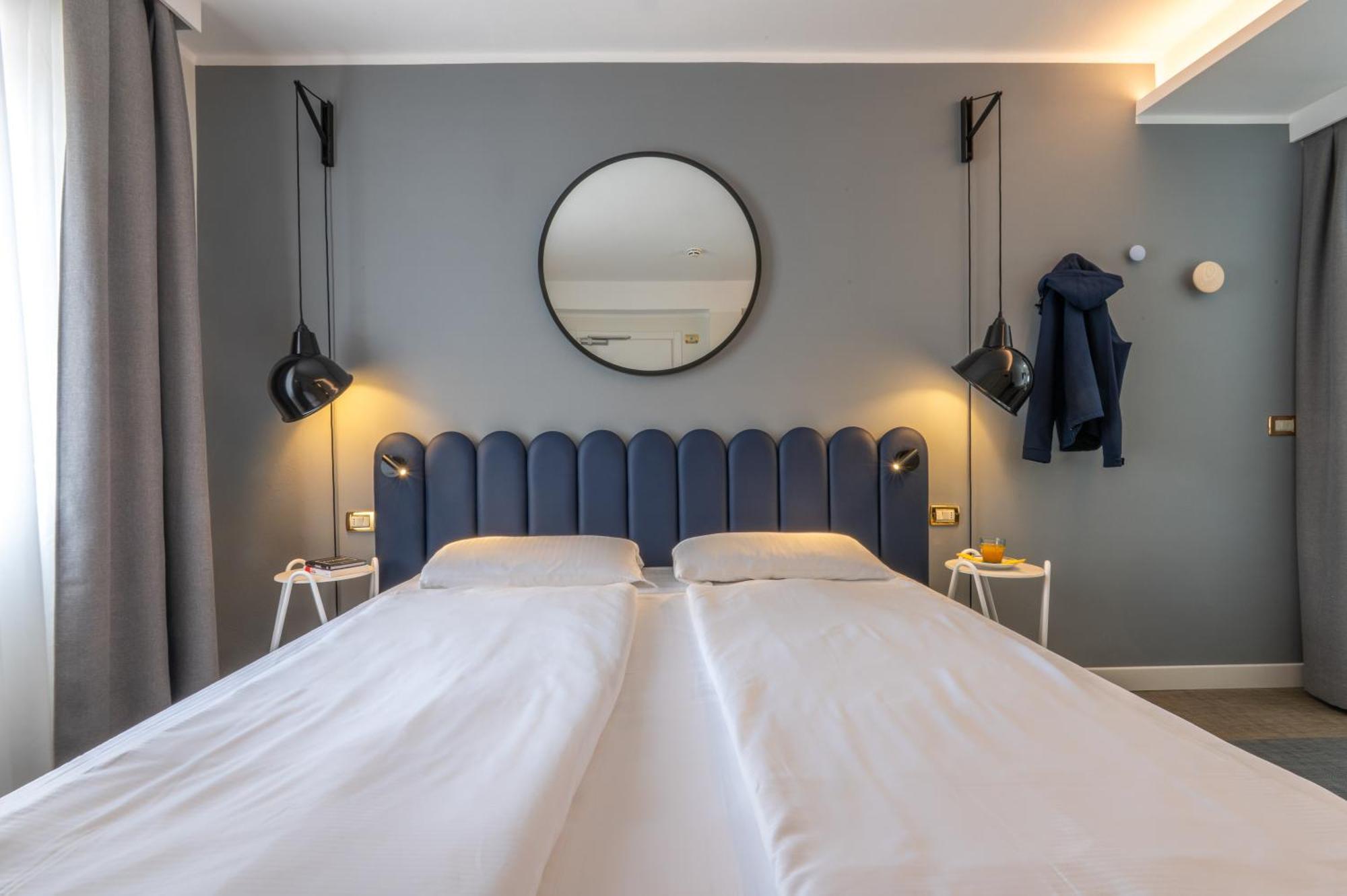Hotel Europa Гарда Экстерьер фото