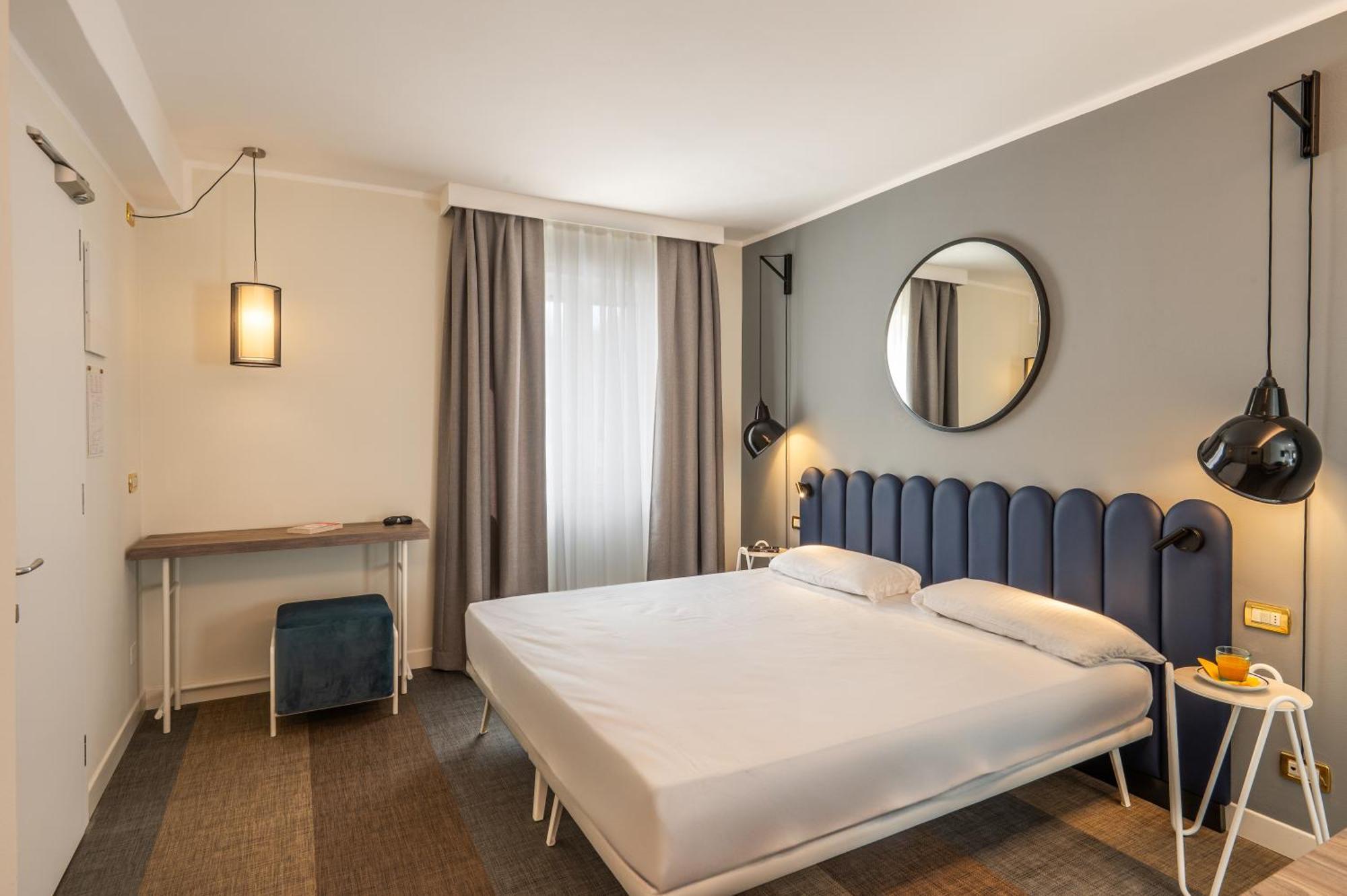 Hotel Europa Гарда Экстерьер фото